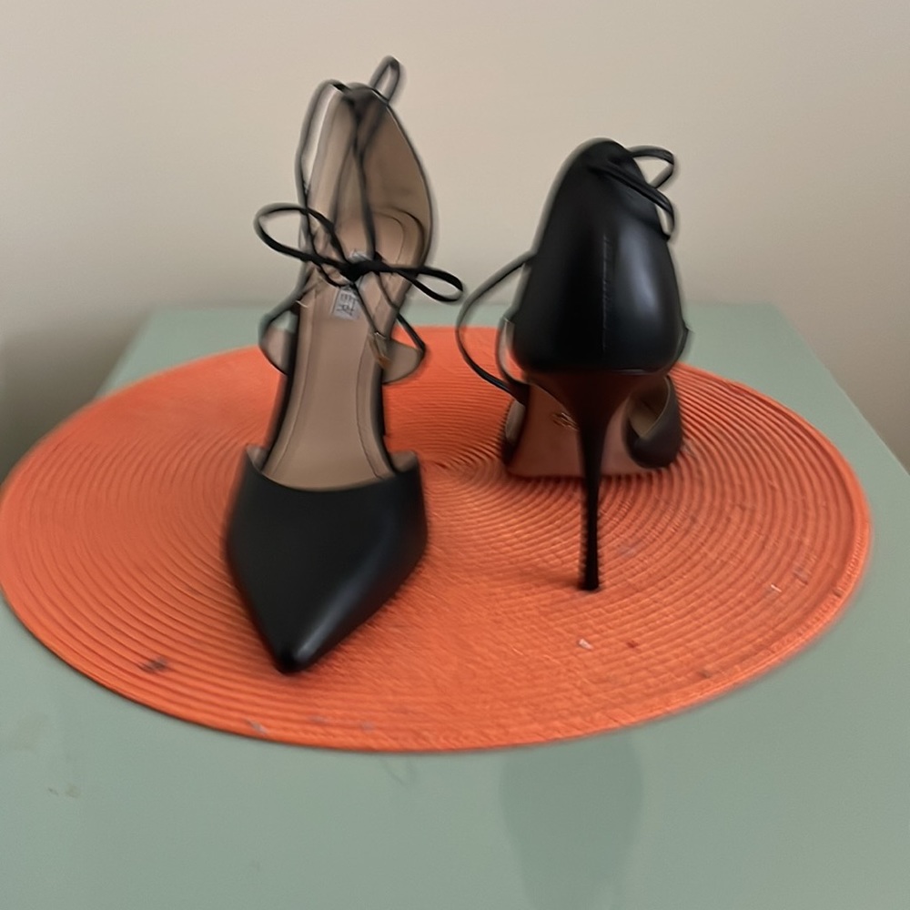 Shoes - Picture 2 of 3